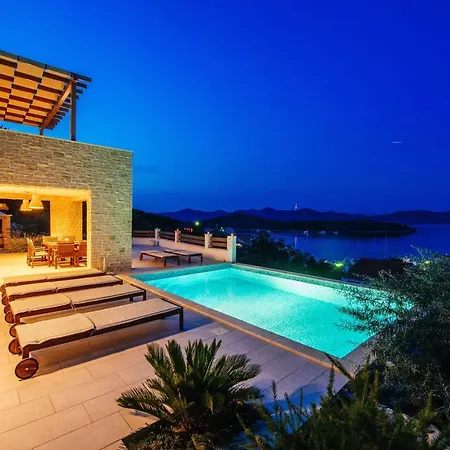 Villa Apartment Leslie *