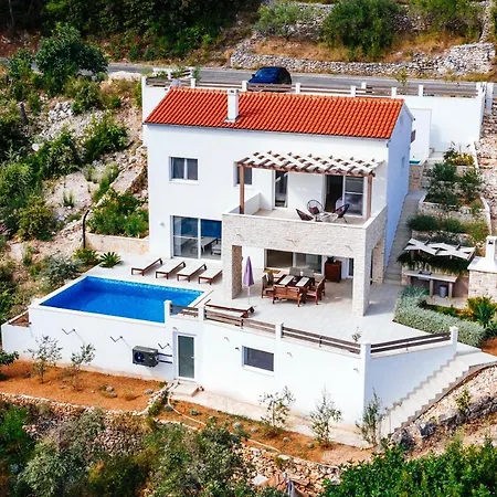 Villa Apartment Leslie *